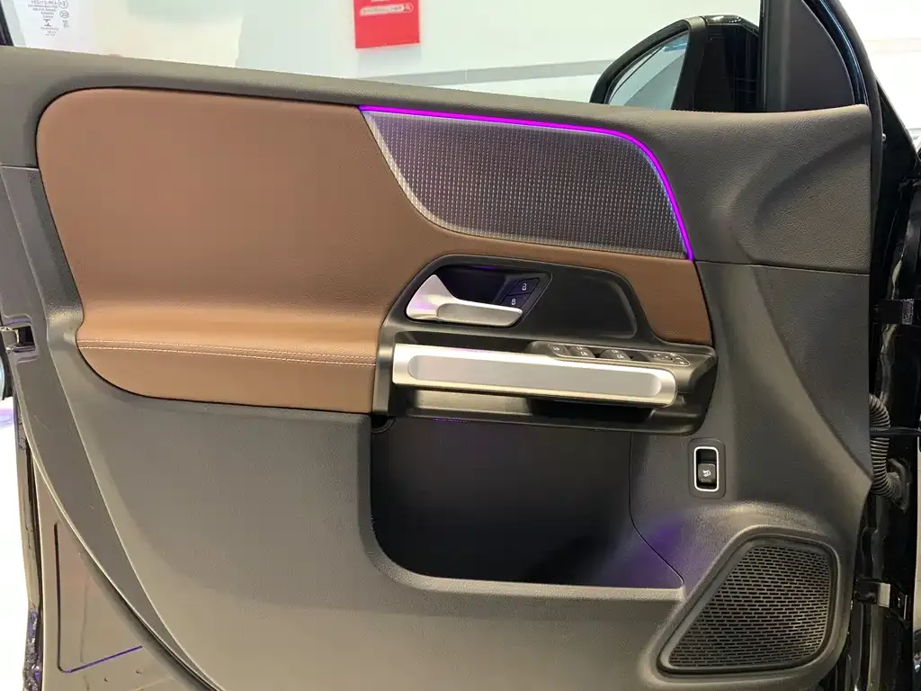 Mercedes-Benz GLB 2022 из CN, фото 5