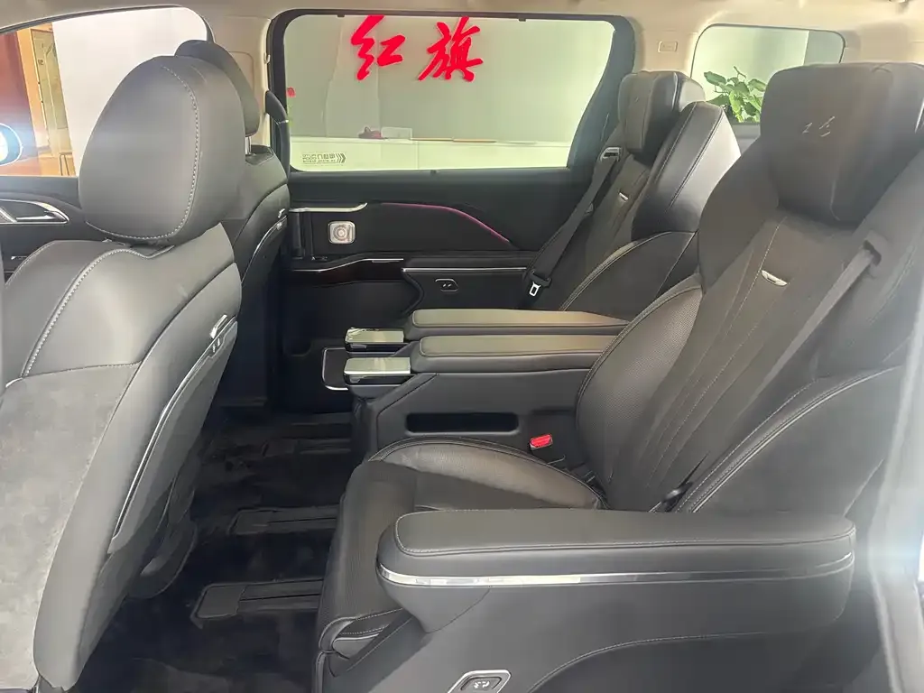 Hongqi HQ9 2023 из CN, фото 10