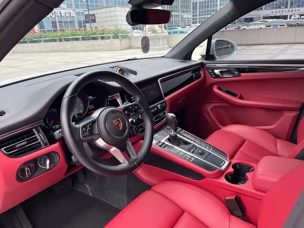 Porsche Macan 2022 из CN, фото 5