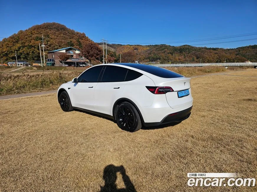 Tesla Model Y 2023 из KR, фото 5