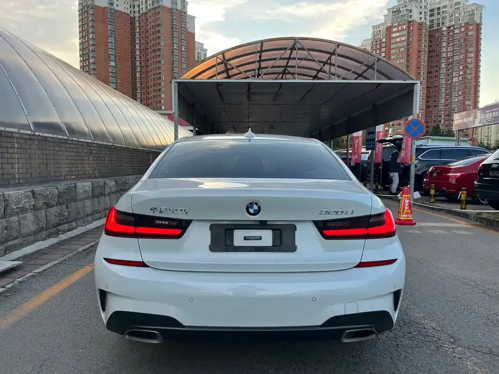 BMW 3 Series 2021 из CN, фото 5