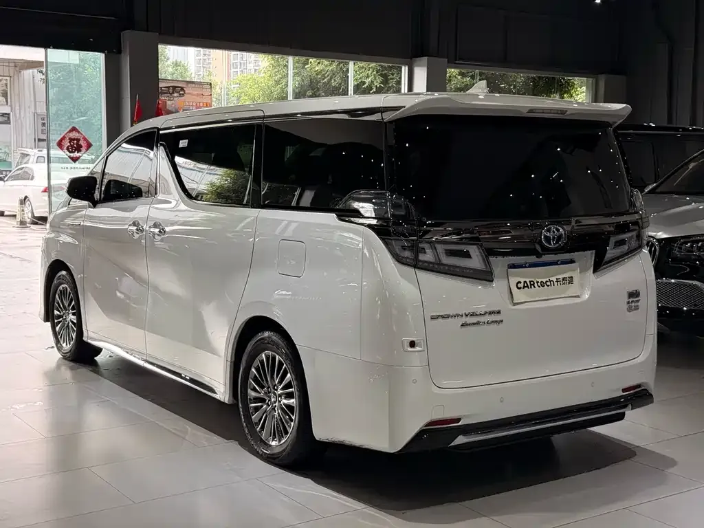 Toyota Vellfire 2023 из CN, фото 8