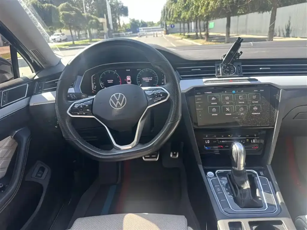 Volkswagen Magotan 2024 из CN, фото 7