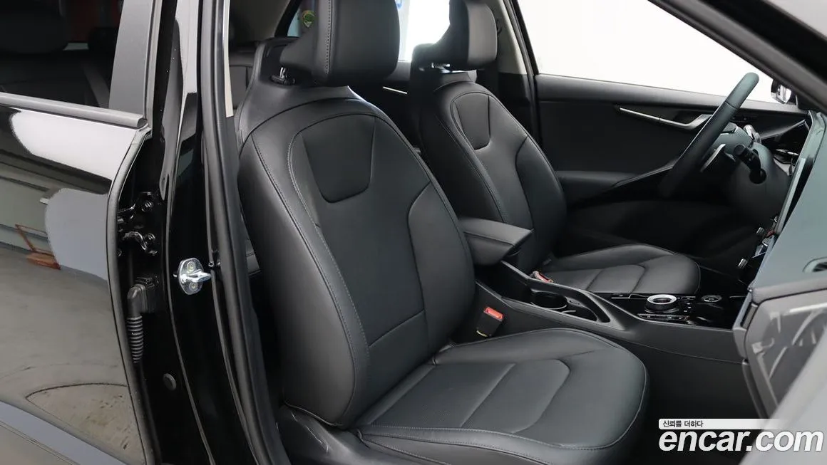 Kia Niro — фото 10