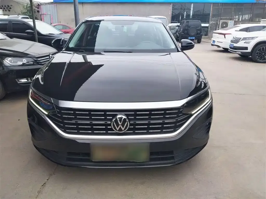 Volkswagen Passat 2023 из CN, фото 3