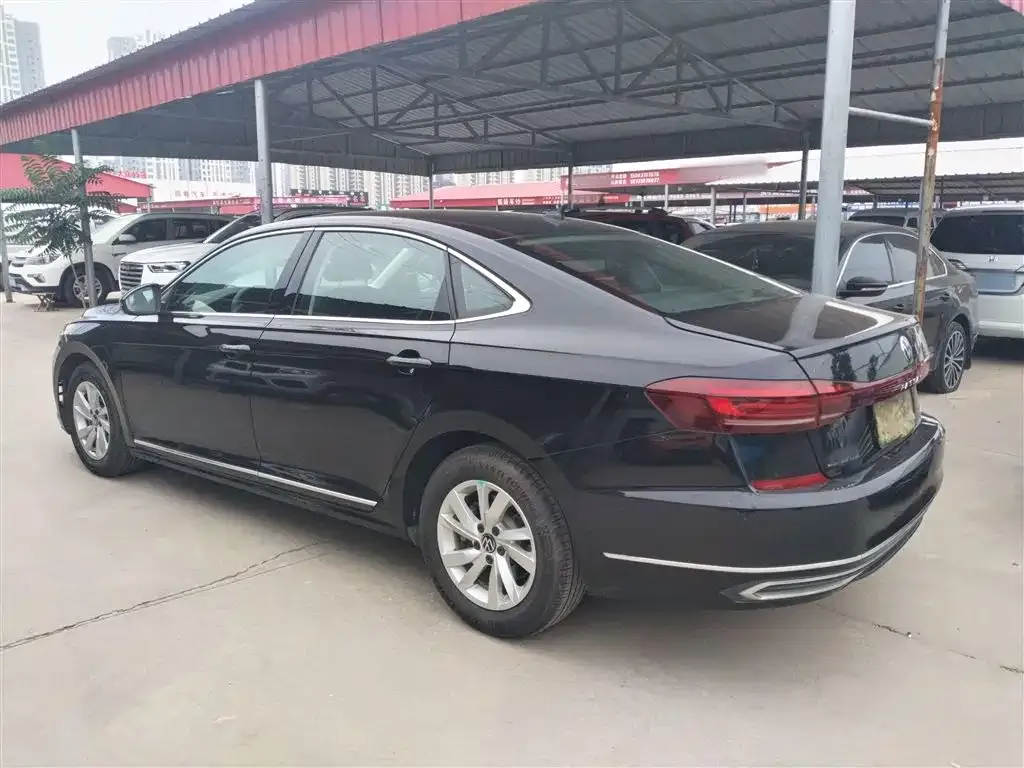Volkswagen Passat 2023 из CN, фото 7