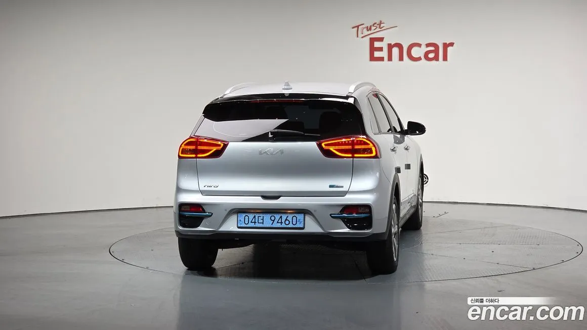 Kia Niro — фото 4