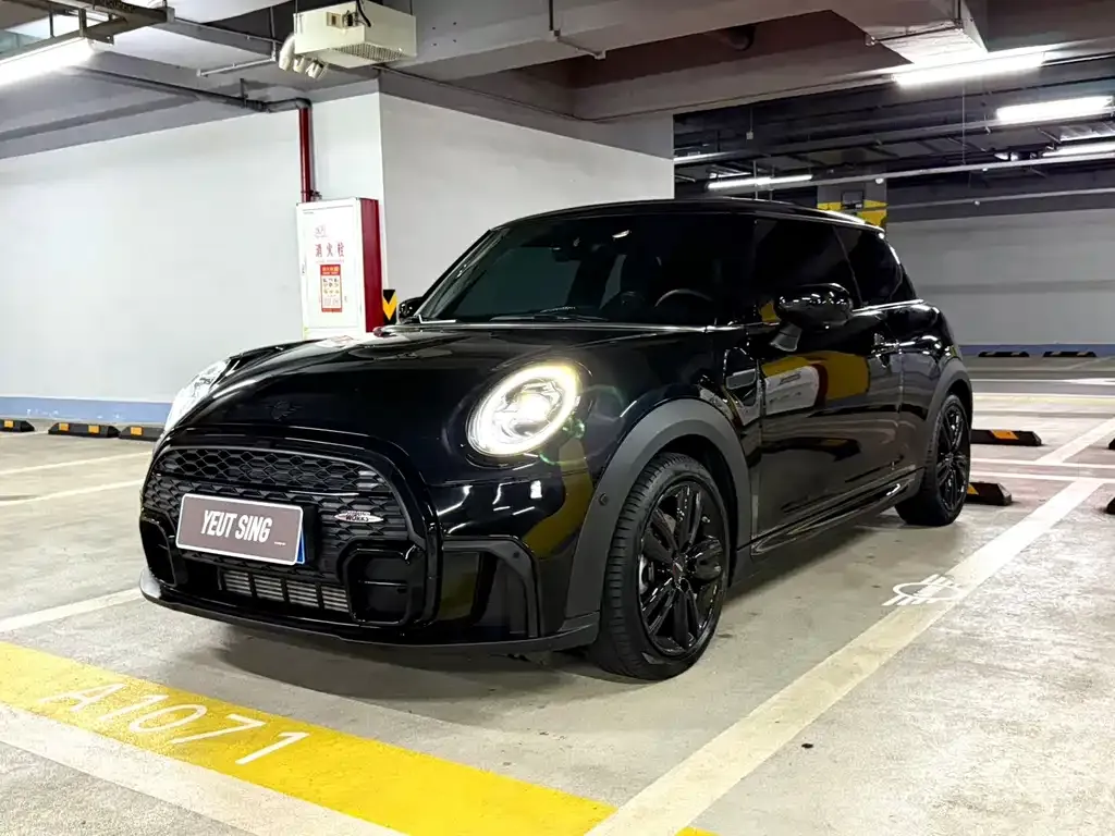 MINI Cooper (3-door) 2022 из CN, фото 1