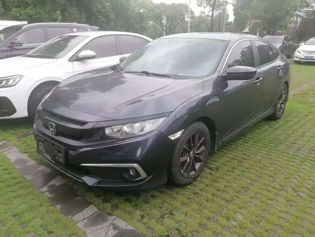 Honda Civic — фото 3