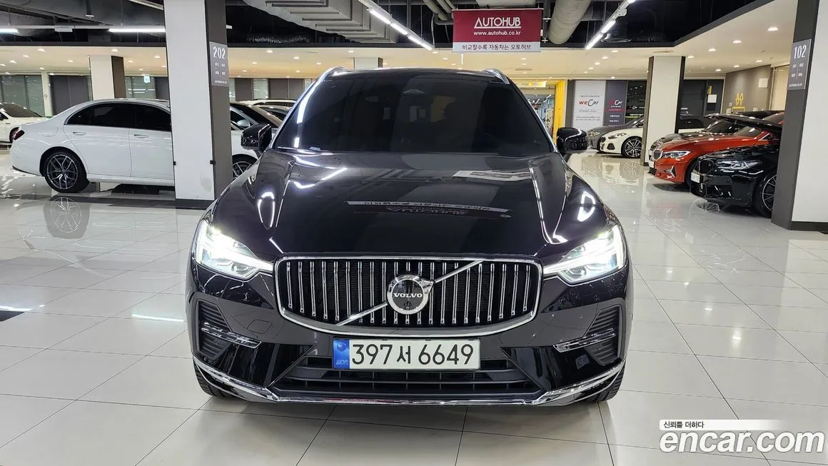 Volvo XC60 — фото 2