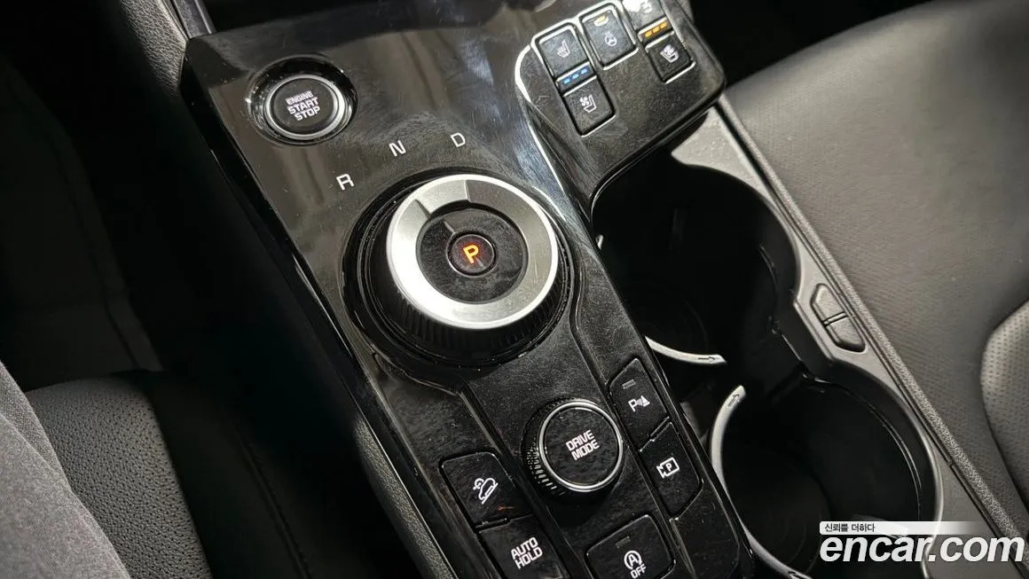 Kia Sportage — фото 9