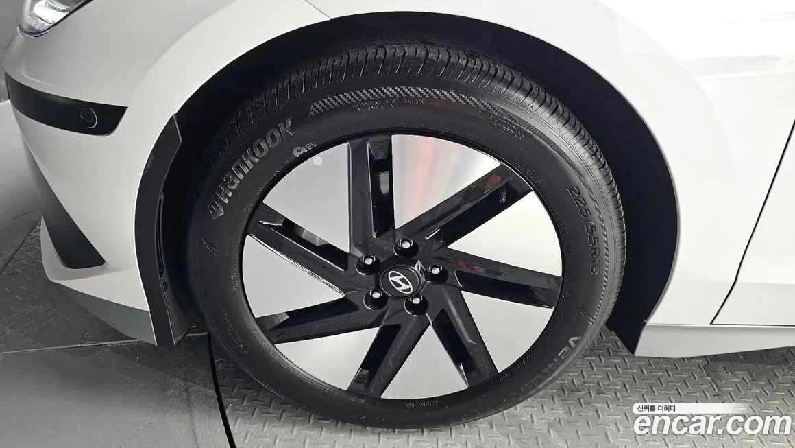 Hyundai Ioniq6 — фото 5