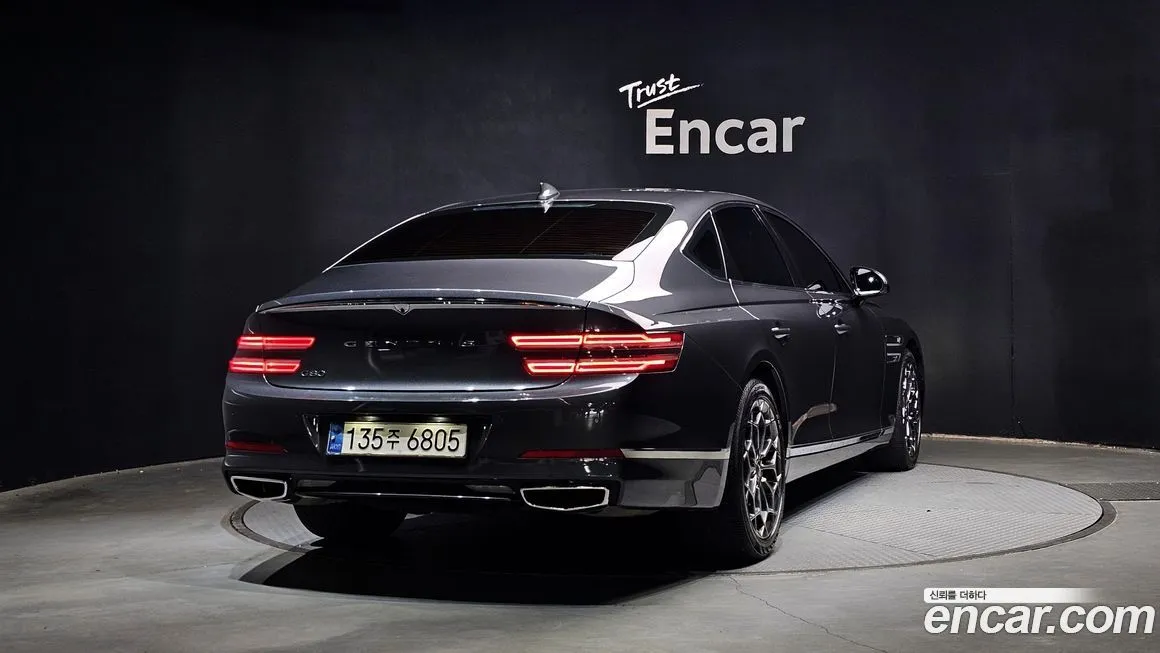 Genesis G80 — фото 2