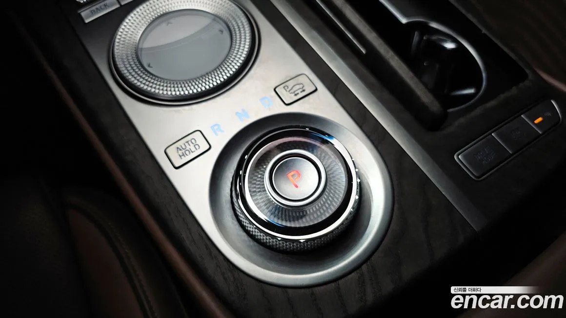 Genesis G80 — фото 9