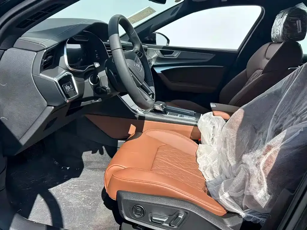 Audi A6L 2025 из CN, фото 5