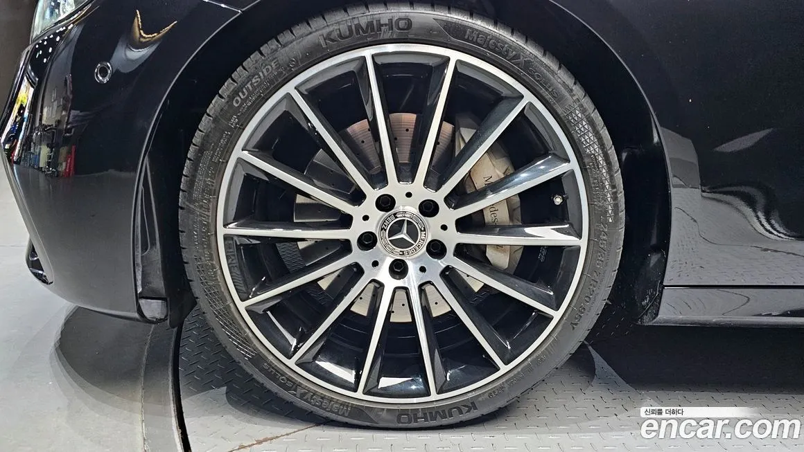 Mercedes-Benz E-Class 2023 из KR, фото 5