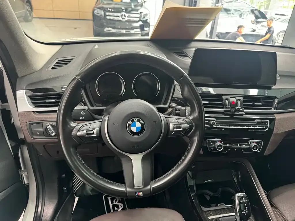 BMW X1 2021 из CN, фото 6