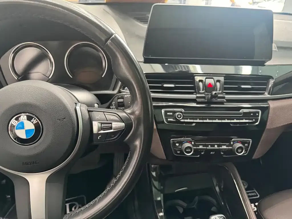 BMW X1 2021 из CN, фото 7
