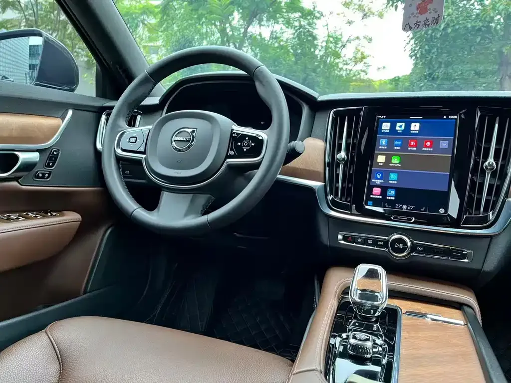 Volvo S90 2023 из CN, фото 10