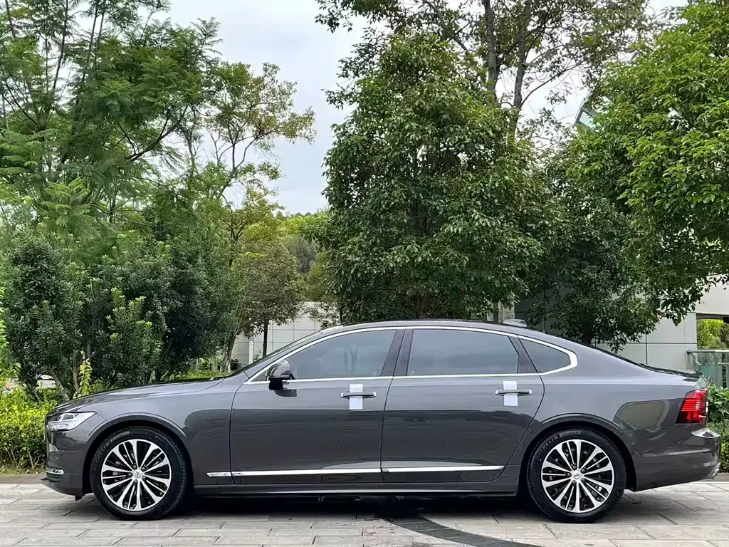 Volvo S90 2023 из CN, фото 4