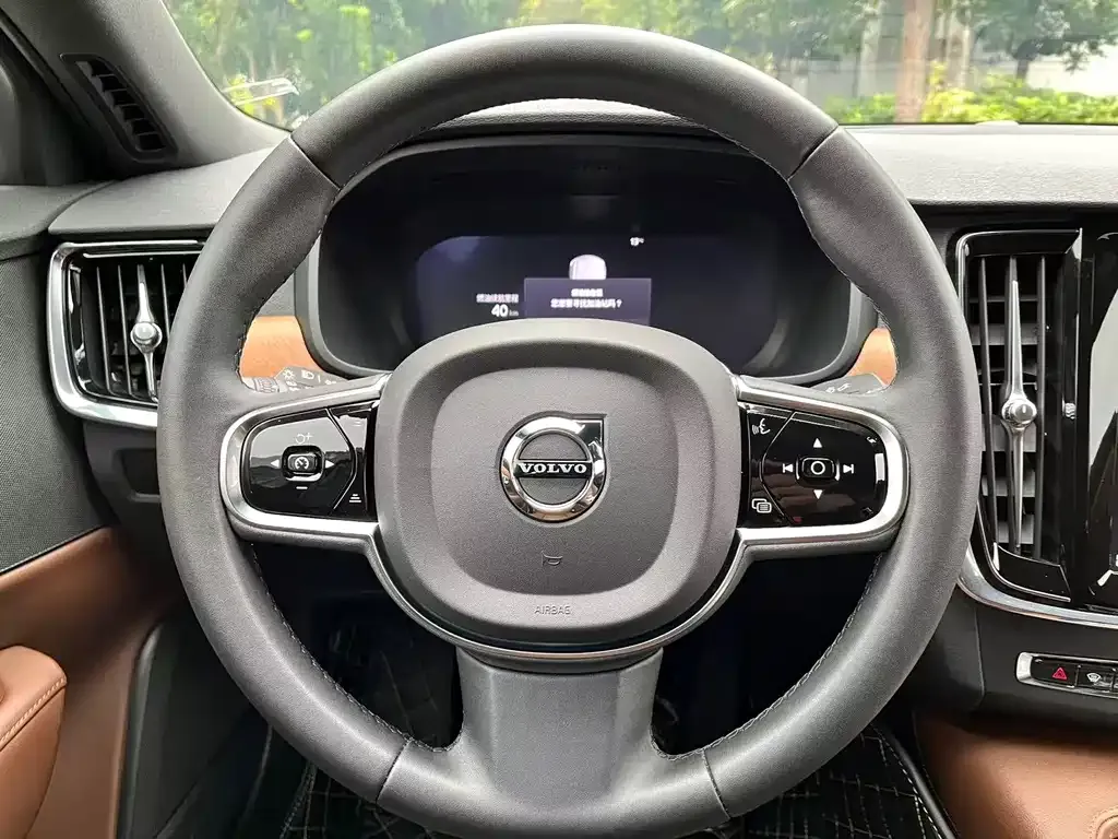 Volvo S90 2023 из CN, фото 9
