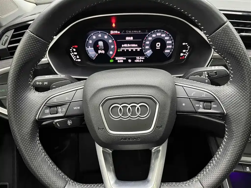 Audi Q3 Sportback 2021 из CN, фото 3