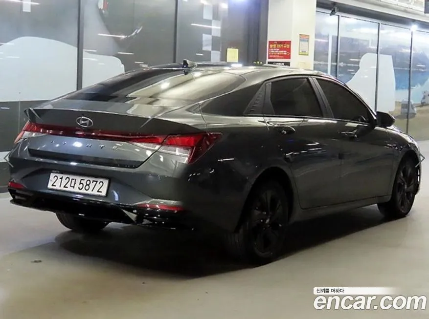 Hyundai AVANTE 2023 из KR, фото 4