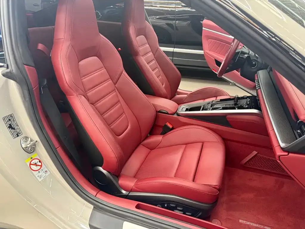 Porsche 911 2023 из CN, фото 10