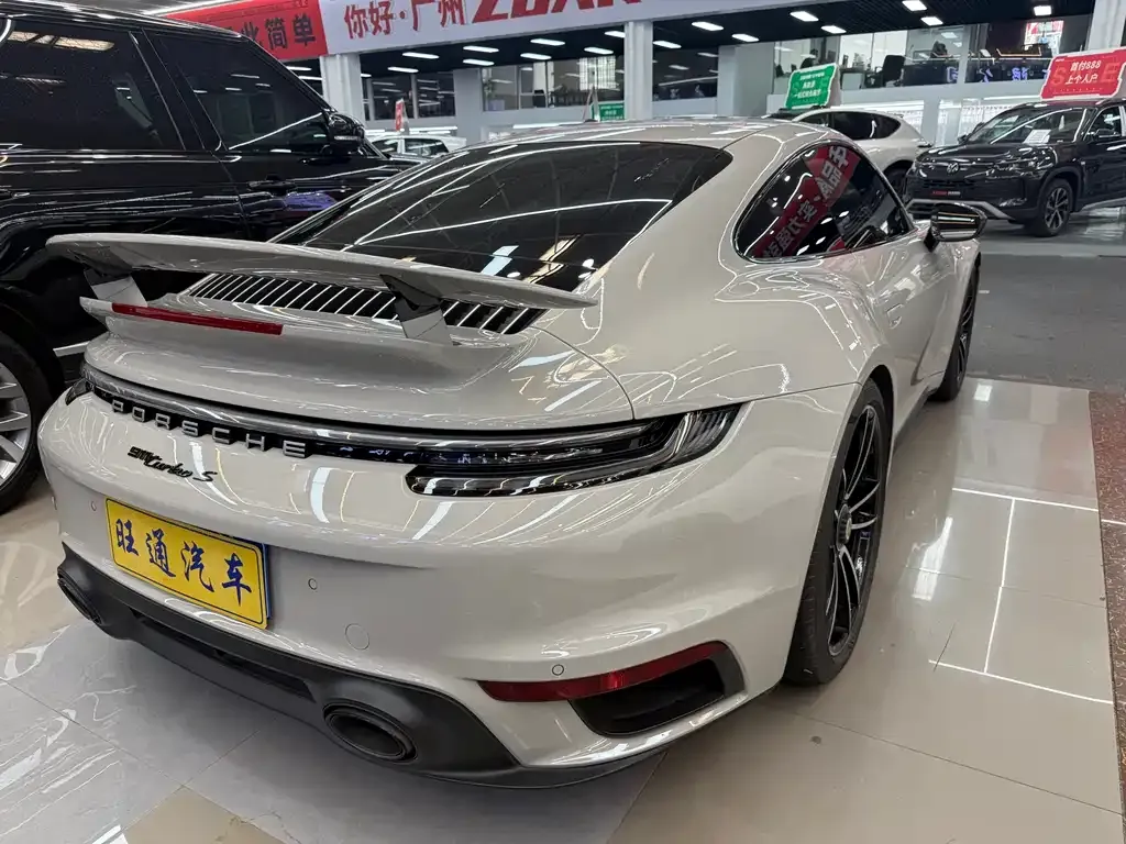 Porsche 911 2023 из CN, фото 5