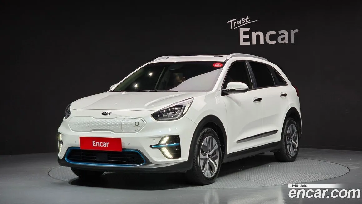 Kia Niro — фото 1