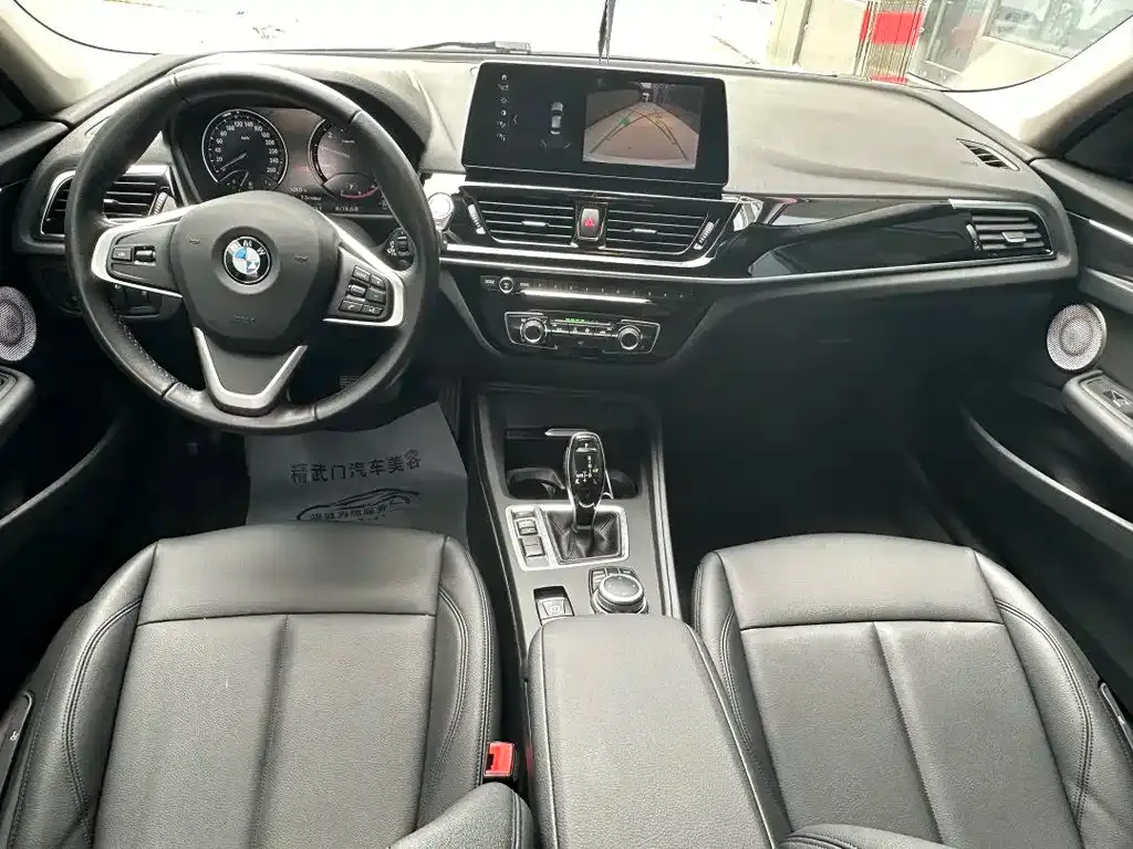 BMW 1 Series 2021 из CN, фото 5