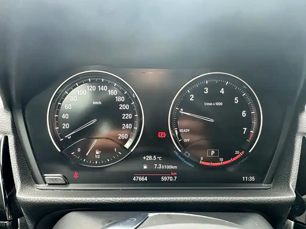 BMW 1 Series 2021 из CN, фото 7
