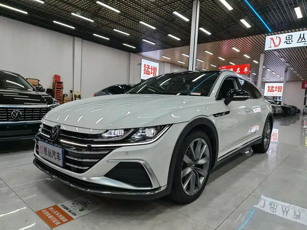 Volkswagen CC 2024 из CN, фото 1