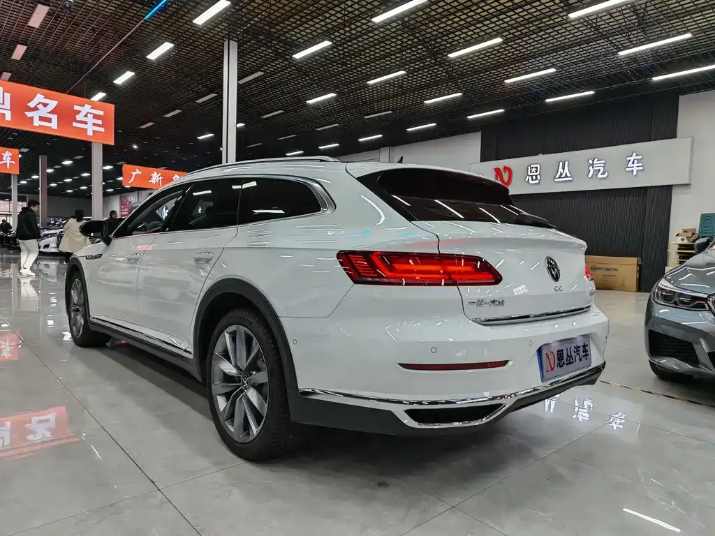 Volkswagen CC 2024 из CN, фото 7