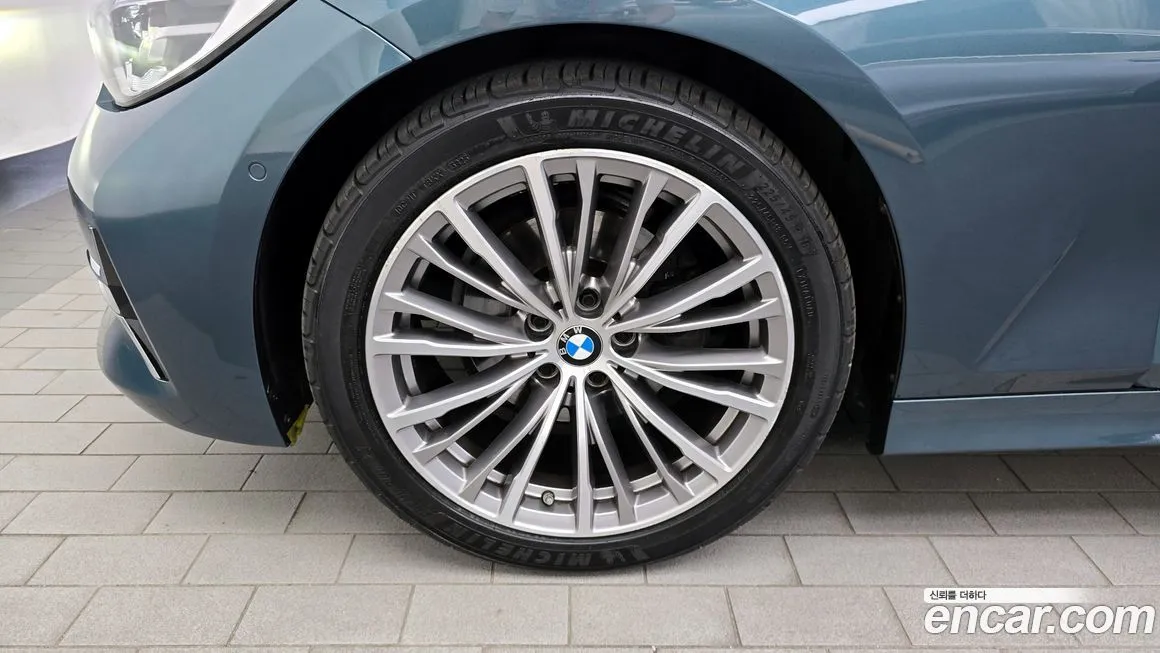 BMW 3-Series 2021 из KR, фото 5