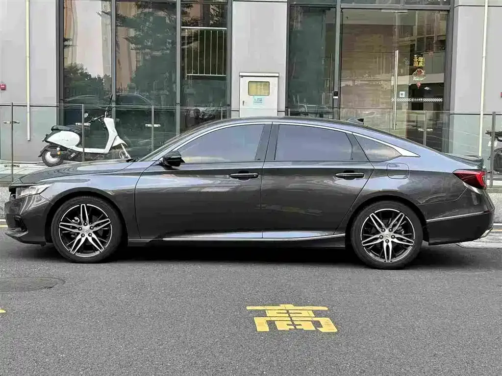 Honda Accord 2022 из CN, фото 6
