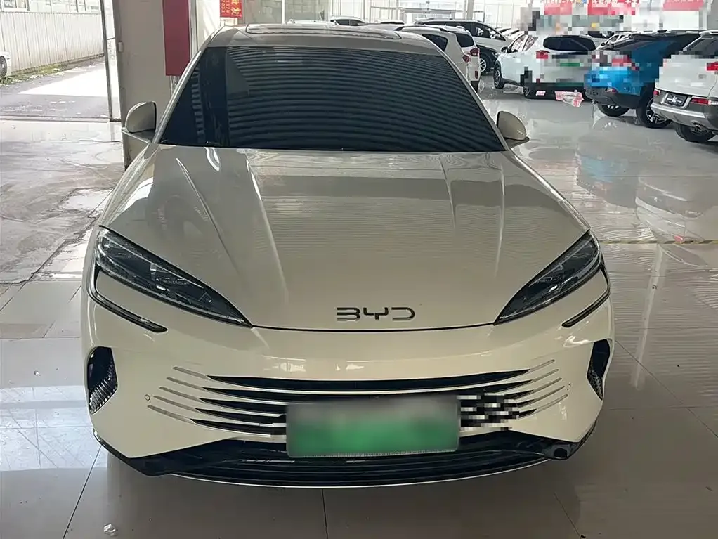 BYD Seal 07 DM-i — фото 3