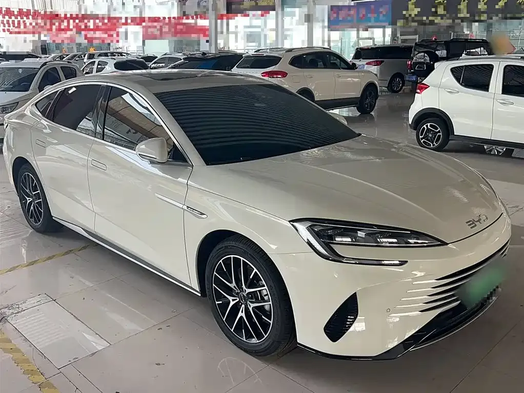 BYD Seal 07 DM-i — фото 4