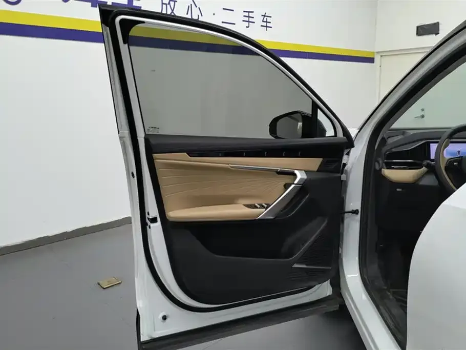 Geely Boyue L 2023 из CN, фото 7