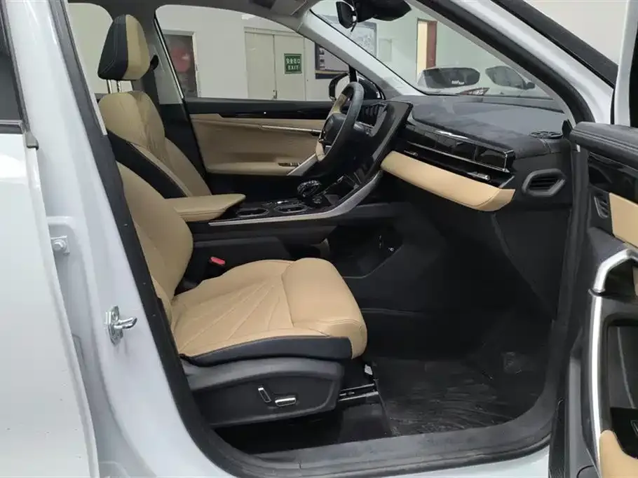 Geely Boyue L 2023 из CN, фото 8