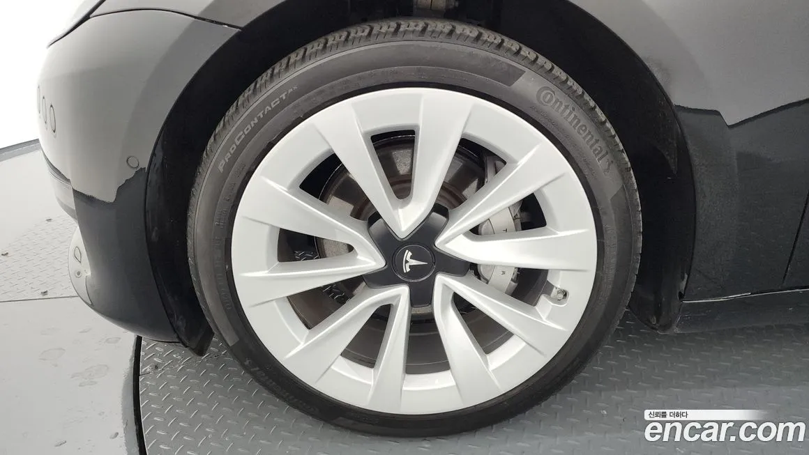 Tesla Model 3 2021 из KR, фото 5
