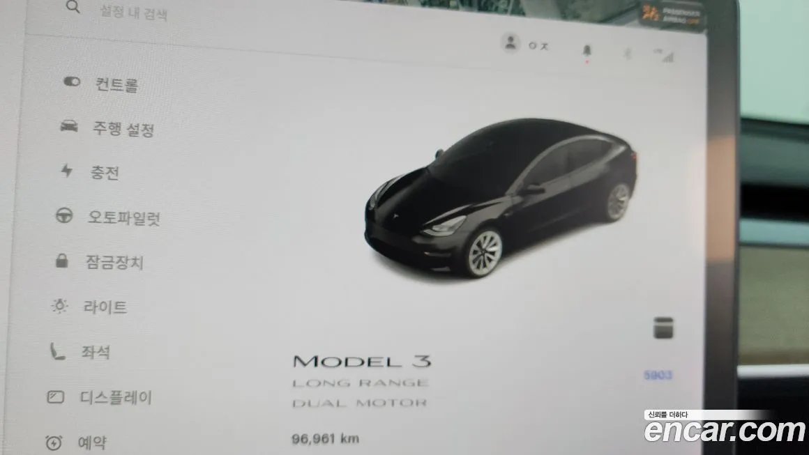 Tesla Model 3 2021 из KR, фото 8