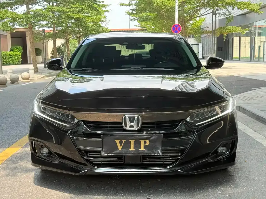 Honda Accord 2022 из CN, фото 2