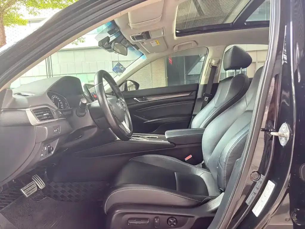 Honda Accord 2022 из CN, фото 6