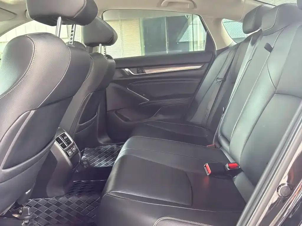 Honda Accord 2022 из CN, фото 8