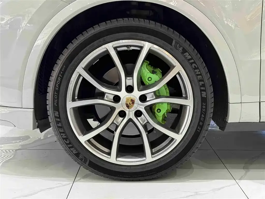 Porsche Cayenne 2023 из CN, фото 10