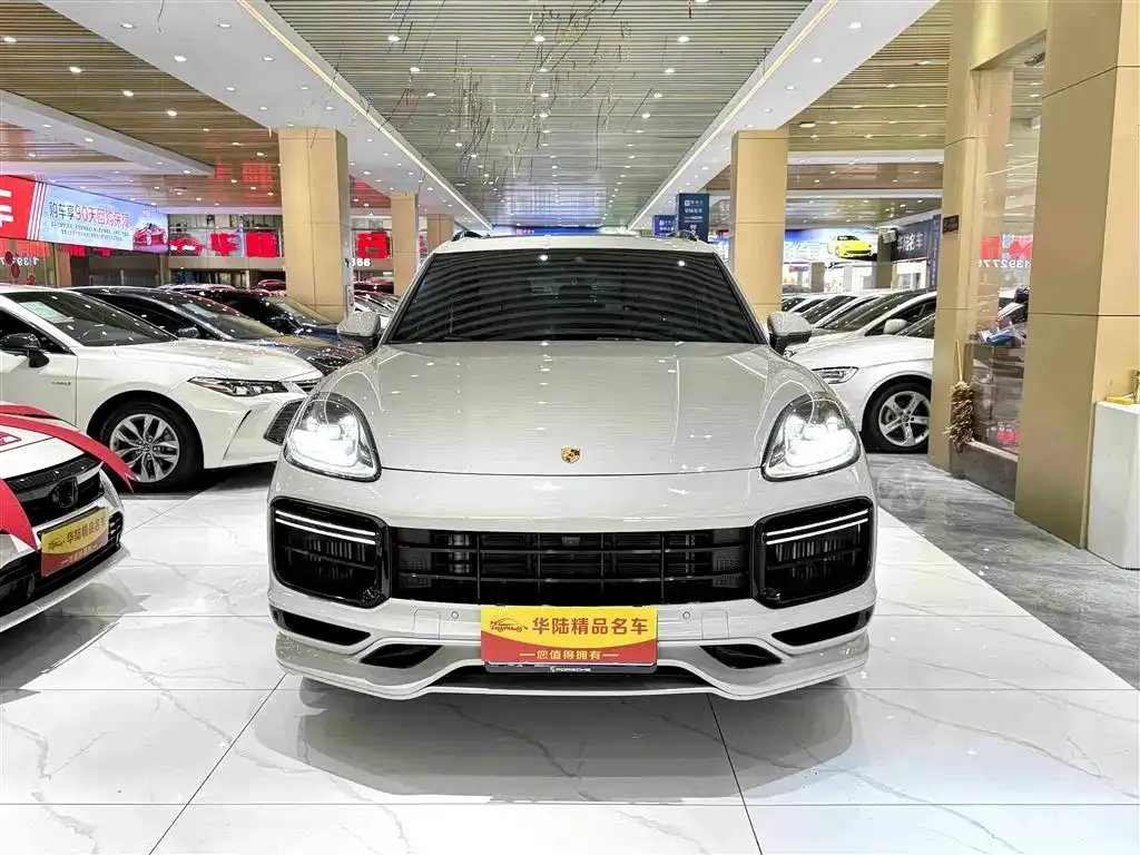 Porsche Cayenne 2023 из CN, фото 2