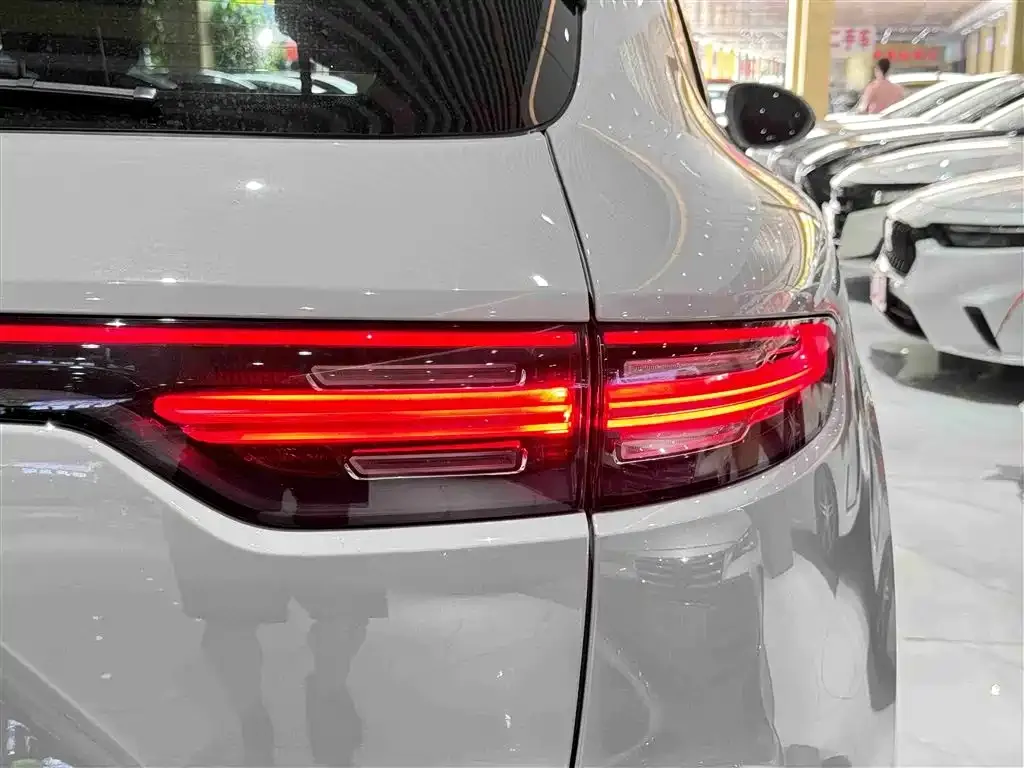 Porsche Cayenne 2023 из CN, фото 7