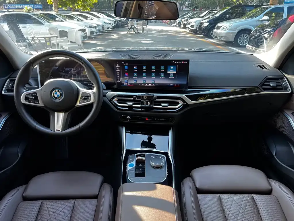 BMW i3 2024 из CN, фото 10