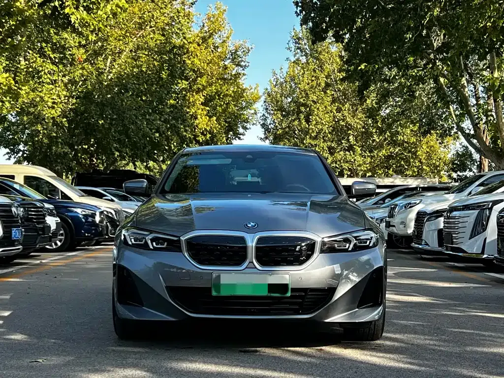 BMW i3 2024 из CN, фото 2